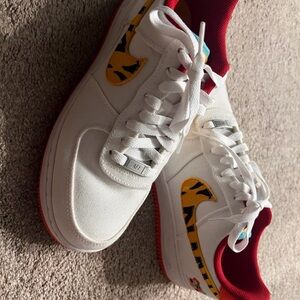 Nike women’s 9 - year of the lion